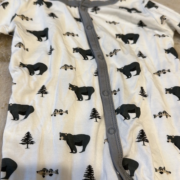 Kyte baby creek print 6-12m footie NWOT - Picture 2 of 2